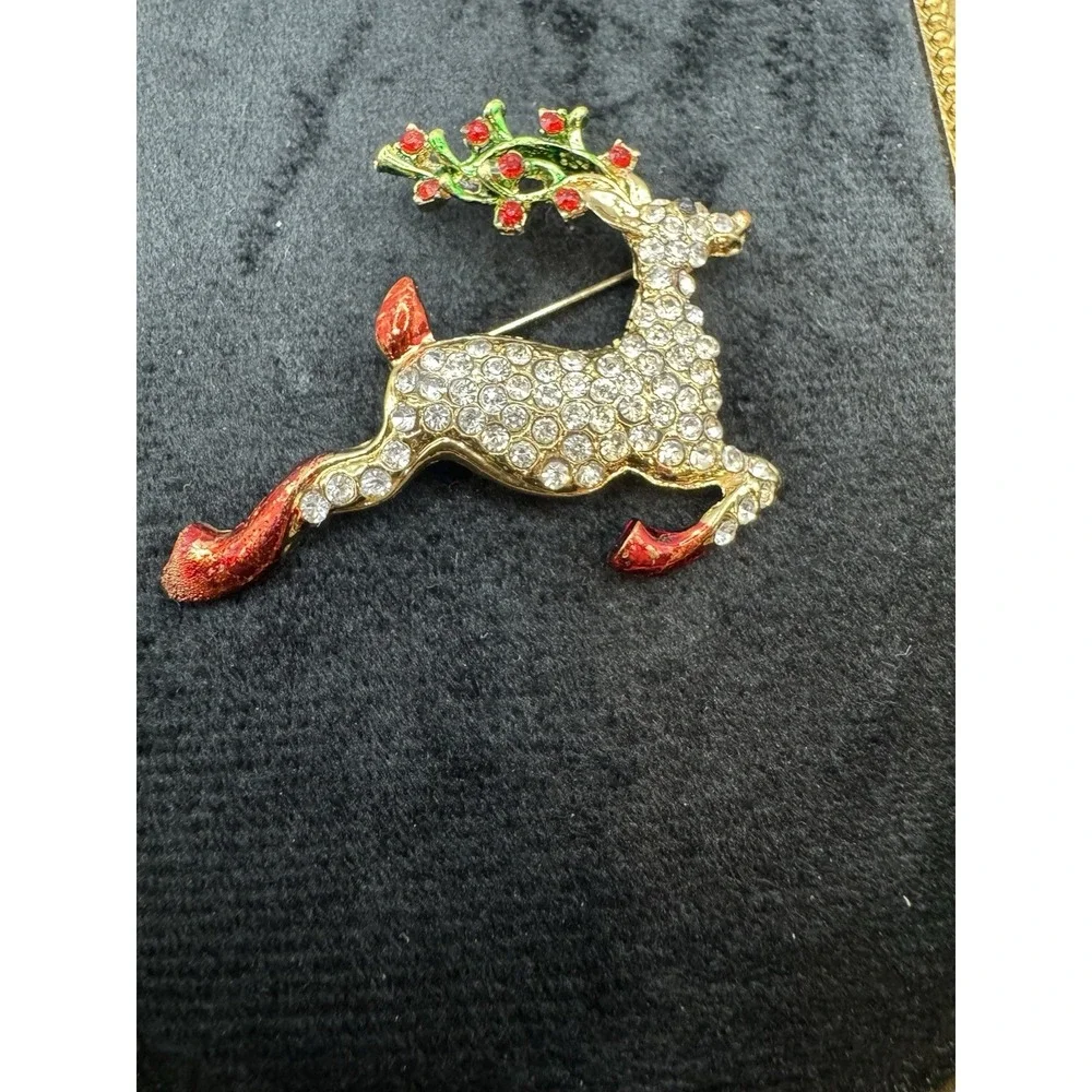 Christmas Reindeer Brooch Rhinestone Pave Gold Tone Red Enamel Holly Pin - Picture 9 of 10